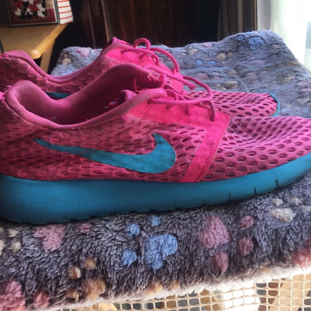 Nike roshe one rosheone flight weight